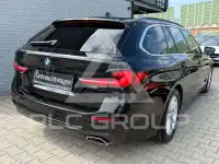 2022 BMW 530