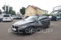 2022 BMW 530