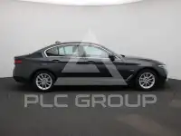2022 BMW 530