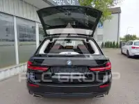 2022 BMW 530