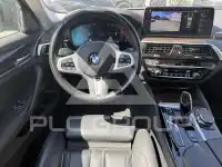 2022 BMW 530