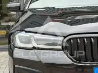 2022 BMW 530