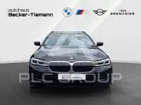 2022 BMW 530