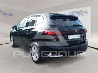 2022 BMW 218