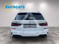 2022 BMW 320