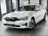 2022 BMW 320