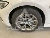 2022 BMW 320