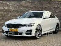 2022 BMW 320