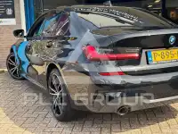2022 BMW 320