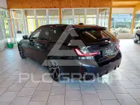2022 BMW 320