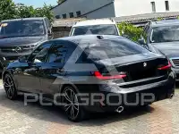 2022 BMW 320