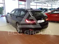 2022 BMW 320