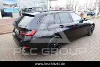 2022 BMW 320