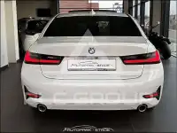 2022 BMW 320