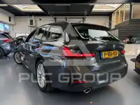 2022 BMW 320