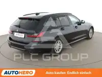 2022 BMW 320
