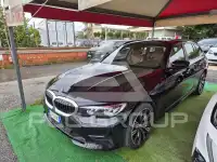 2022 BMW 320