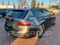 2022 BMW 320