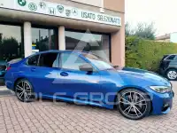 2022 BMW 320