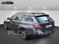2022 BMW 320