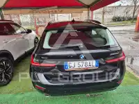 2022 BMW 320
