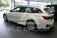2022 BMW 320