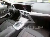 2022 BMW 320