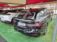2022 BMW 320