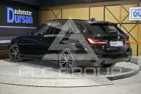 2022 BMW 320