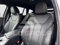 2022 BMW 320