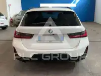 2022 BMW 320