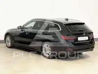 2022 BMW 320