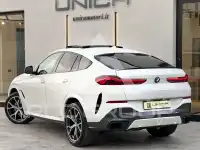 2022 BMW X6