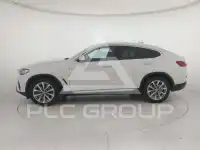2022 BMW X4