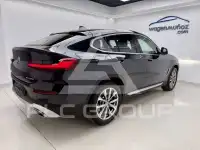 2022 BMW X4