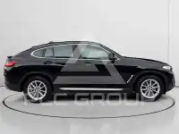 2022 BMW X4