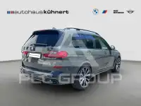 2022 BMW X7