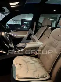2022 BMW X7