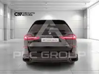 2022 BMW X7