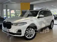 2022 BMW X7