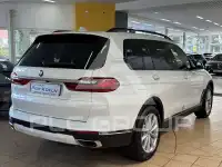 2022 BMW X7