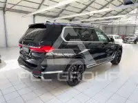 2022 BMW X7