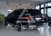 2022 BMW X7