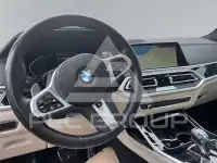2022 BMW X7