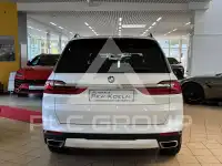 2022 BMW X7
