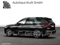 2022 BMW X7