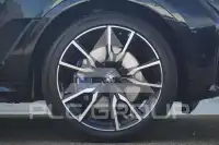 2022 BMW X7