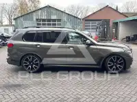 2022 BMW X7