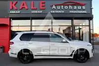 2022 BMW X7
