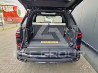 2022 BMW X7